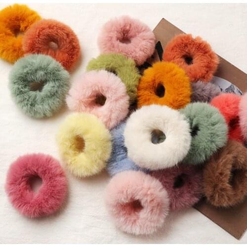 1pcs Fluffy Faux Fur Furry Scrunchies Soft Hand Made Fur Elastic Hair Bands Ring for Ladies Hair Ties