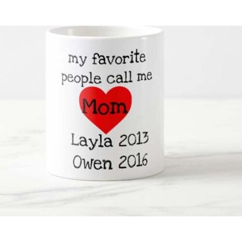 Personalized mom mug with names A funny coffee cup for a holiday gift from friends, colleagues and family