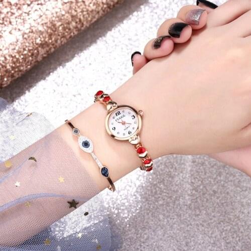Fashion color rhinestone ladies watch Korean temperament bracelet watch Fashion watch new quartz watch ladies