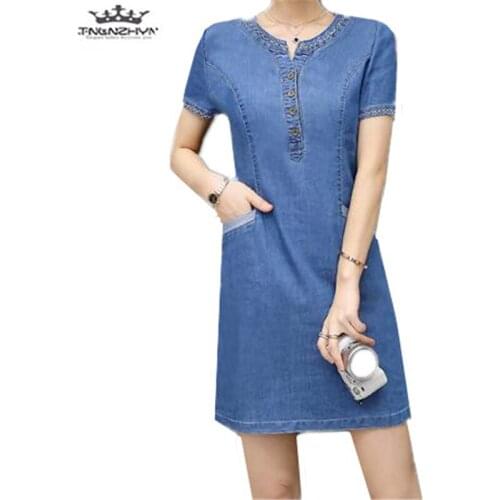 Tnlnzhyn 2019 New Summer Women Plus Sizes Denim Dress Casual Short Sleeved A-line Dresses Slim ladies Jeans Dresses Y985
