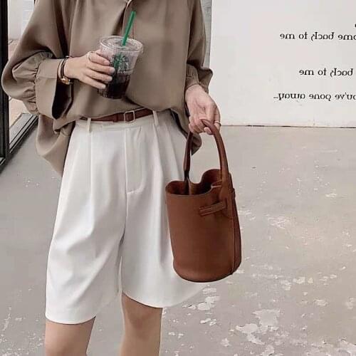 CX 2021 New Summer Women Casual Suit Shorts High Waist Show Thin Drape Effect White Wide Leg Straight Loose Fashion Shorts