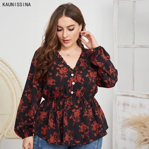 Plus Size Tops Women L-4XL Oversized T-shirts V-Neck Floral Printed Spring Summer Loose Streetwear t shirts Casual Top