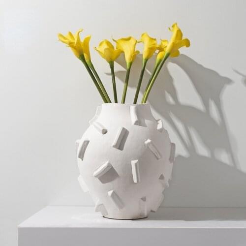 Relief Stoneware Flower Vase Ceramic Frosted White Minimalist Flower Vase Ceramic Porcelain Contemporary Flower Decoration