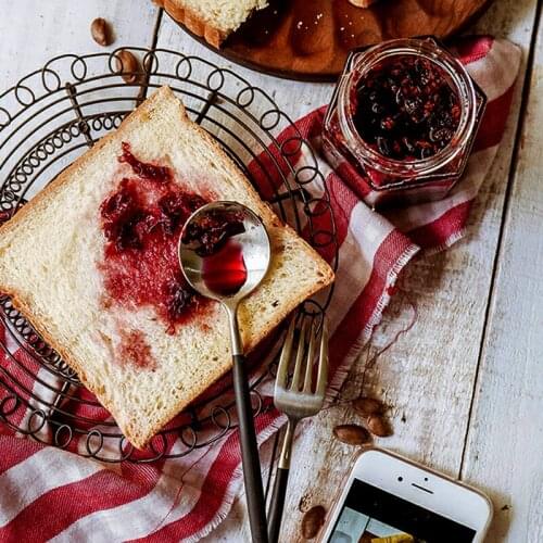 Retro Round Iron Bread Baking Rack Pan European BBQ Cake Bake Holder Vintage Photography Tools Cookies Cooling Tray Container