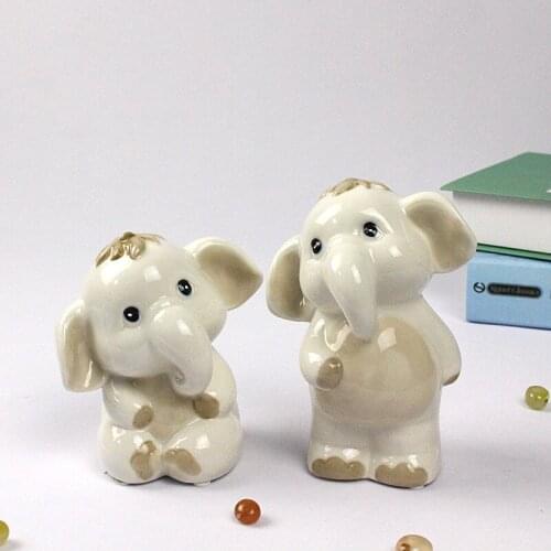 European Ceramic Crafts Hand-painted Jade Glaze White Porcelain Lovers Piggy Bank Put A Small Change Piggy Bank money box