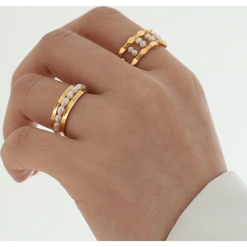 2021 New Elegant Trendy 100% Natural Pearl Geometric Braided 14KGF Metal Rings for Women Fine Jewelry