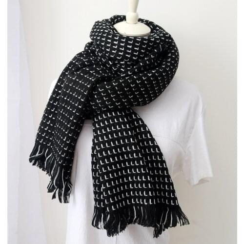 Autumn and winter new European and American imitation cashmere loose beard scarf thickened warm scarf shawl