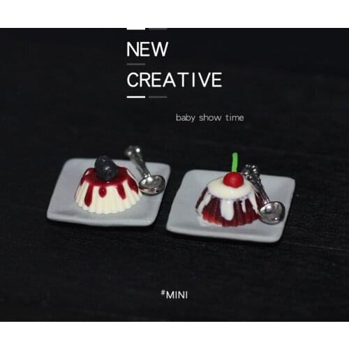 1/12 Scale Miniature Dollhouse Cherry Pudding Cake Mini Sumulation Food for Barbies OB11 Doll Kitchen Toys Accessories