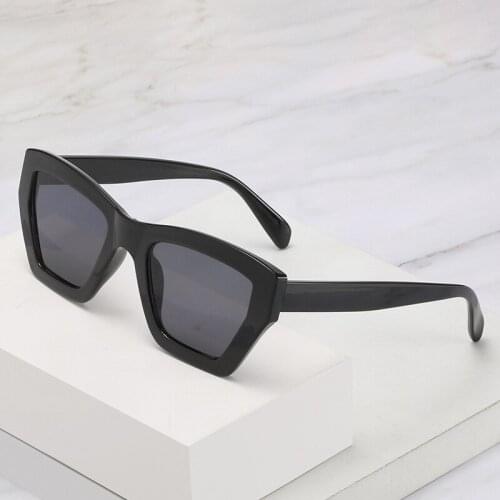 New fashion trendy personality box Korean sunglasses women casual wild sunglasses men hot selling outdoor driving beach glasses