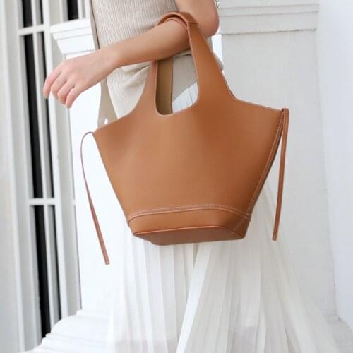 New Summer Genuine Leather Women Shoulder Bags Large Handbag 2021 High Quality Real Leather Totes Female Soft Shopping Bag Beige