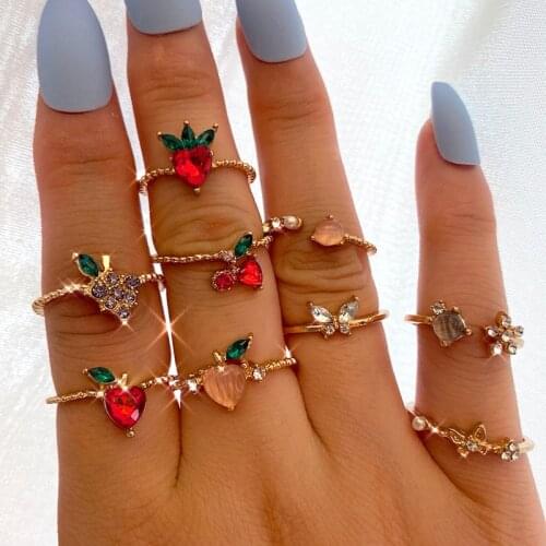 Just Feel Jewelry Wedding Rings