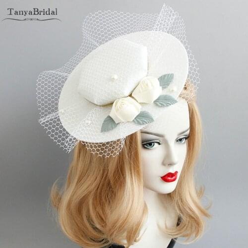 Ivory Small Wedding Hats Flowers and Tulle Elegant Vintage Jockey Hair Accessories Women Formal Hats DH020