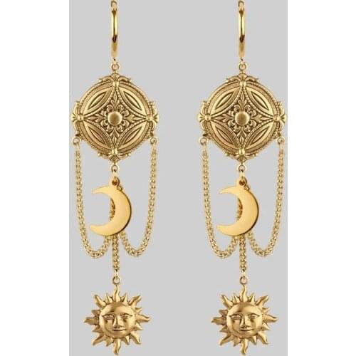 Hand & Heart Earrings Gothic Punk