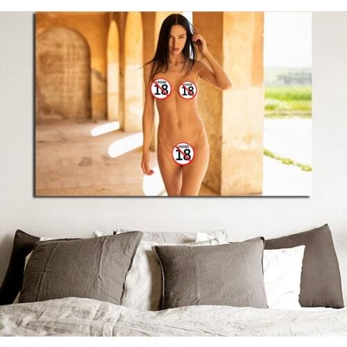 Sexy Model Girl Perfect Body Canvas Posters Prints Wall Art Painting Decorative Picture Modern Bedroom Bathroom Home Decoration