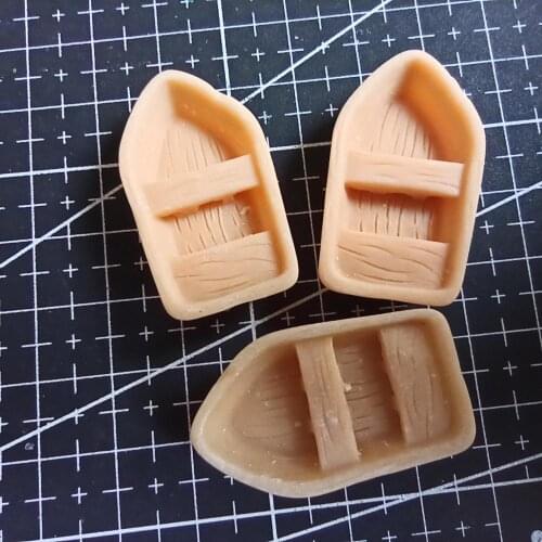 1pcs/lot Resin lovely brown boat 34mm Ornaments Micro landscape Ornaments Creative Home Gardening Decorations A003-13