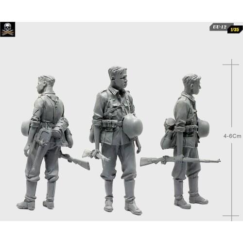 1/35 Resin Kits Soldier standing posture assembling model Self-assembled UU-12