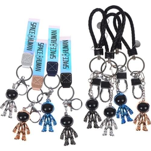 1PC New Creative Fashion 3D Astronaut Space Alien Keychain Alloy For Gadgets For Keychain Holder Bag Decor Accessories