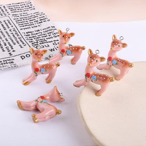 10pcs 2019 New Cute pink cute sika deer resin Earring for Women fun belt hanging accessories diy jewelry bag pendant accessories