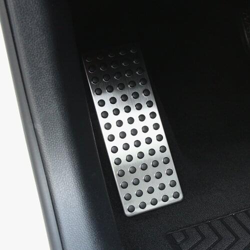 Non Slip Car Foot Rest Plate Footrest Pedal Cover for Mazda 2 3 6 CX3 CX4 CX5 CX9 for Infiniti Q30 Q30S QX30 1PCS