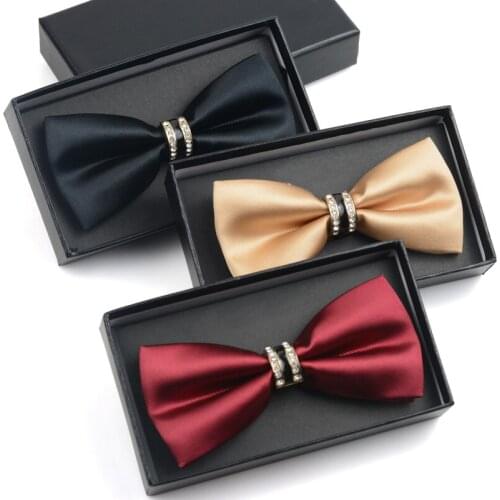 New Fashion 2019 Bow Tie Men Butterfly Knot Soild Color Novelty Male Marriage Tuxedo Brand Wedding Party Necktie Men Bow ties