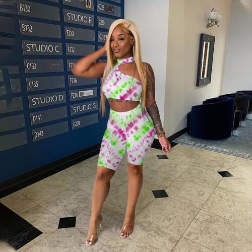Color Block Tie Dye Printed 2 Two Piece Sport Suit Women One Shoulder Asymmetrical Crop Top and Biker Short Athleisure Outfit
