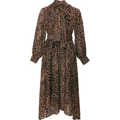 Court Style Autumn Runway Designer Women Vintage Print Leopard Long Dress Female Lace-up Bow Elegant Holiday Party Dress Vestido