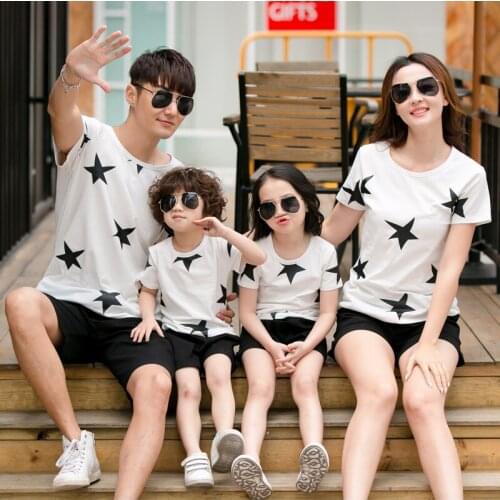 Summer Family Set Stars T-shirt Family Clothes Mother Daughter Father Son Clothing Sets Family Matching Outfits Casual Clothes