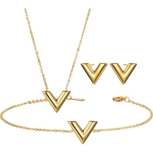 Classic Design Famous Brand V Letter Pendant Necklace For Woman Titanium Steel Woman Necklace Luxury Jewelry Female Top Quality