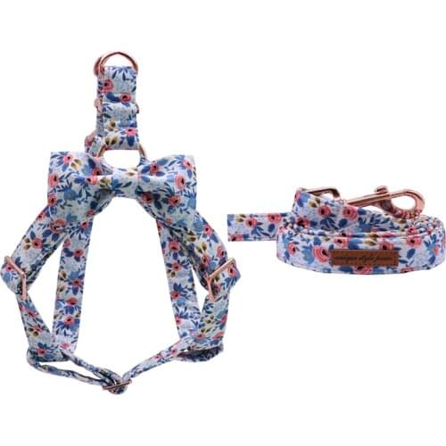 Cotton Spring Blue Flower Dog Harness with Bowtie and Basic Dog Leash Adjustable Buckle Pet Supplies