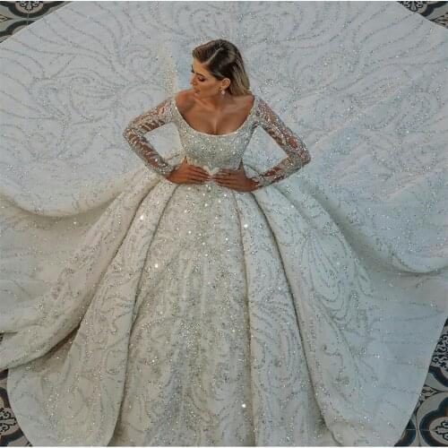 Luxury Chapel Train Wedding Dress Scoop Neck Long Sleeve Sequined Arabic Vintage Bridal Gowns vestidos de novia