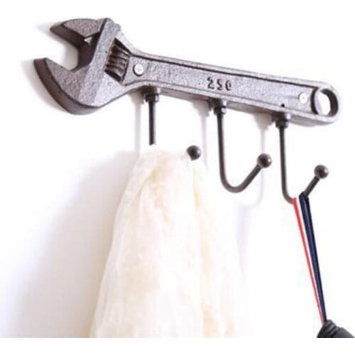 Vintage Wall Hook Spanner-Shaped Wall Hanger 3-Hook Coat Holder For Living Room Bedroom Decoration Modern Style Cast Iron Hook