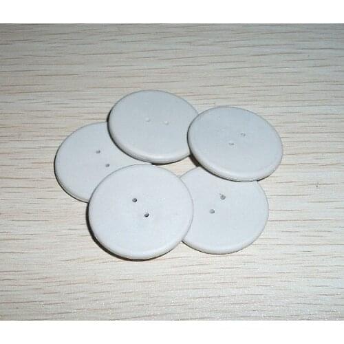 Yongkaida 5000pcs/lot 915Mhz uhf H3 chip uhf laundry tag laundry label for apparel rfid management