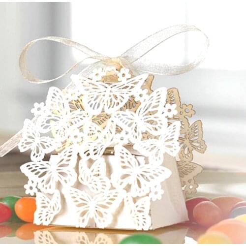 50pcs Butterfly Laser Cut Hollow Carriage Favor Gifts Candy Boxes With Ribbon Custom Baby Shower Wedding Party Favor Decoration