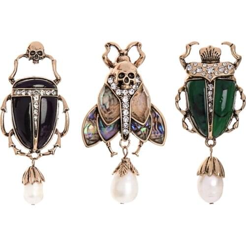 Pastoralism Brooch Beetle Resin Statement Decoration Pins Pearl Pendant Crystal Skeleton Woman Fashion Jewelry