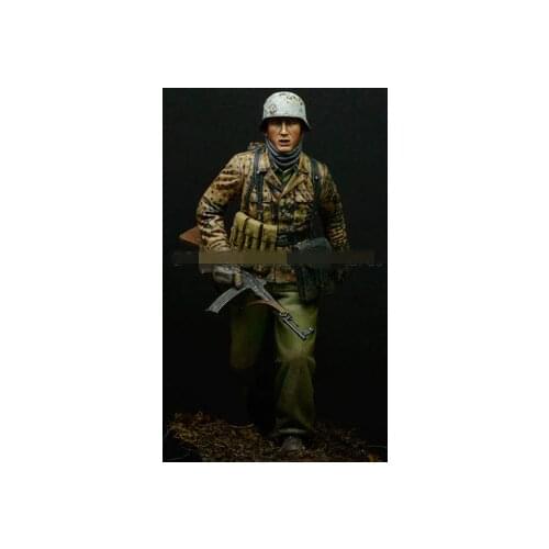 1/16 Resin Figure Model Kits World War II US soldier Unassembled unpainted