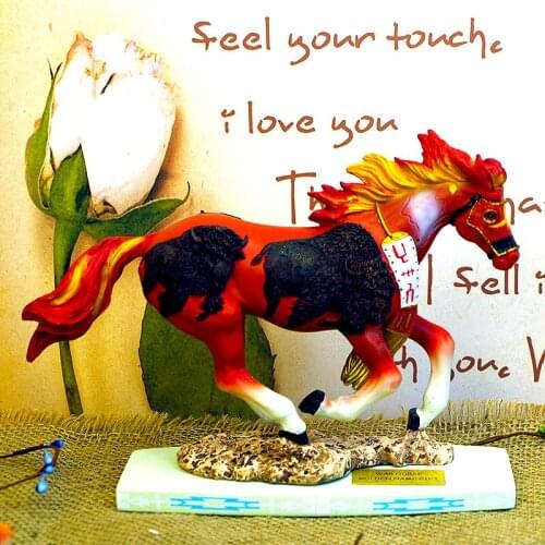 War Horse Statue Resin Material Crafts Animal Statue Home Decoration Holiday Gift Christmas Sculpture