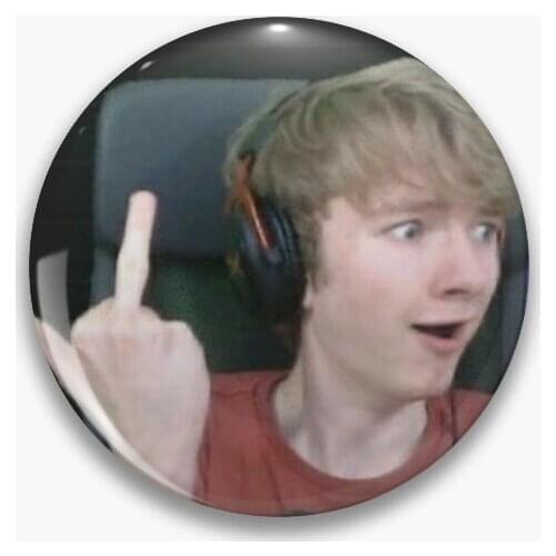 Tommyinnit Soft Pin Gift Cartoon Metal Fashion Lover Creative Decor Funny Hat Women Badge Collar Clothes Brooch Lapel Pin Cute