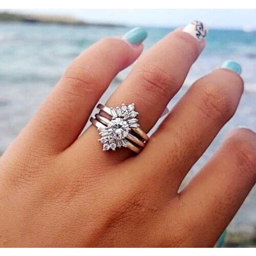 Fashion Jewelry Romantic Zircon Silver Color Womens Ring Set Engagement Wedding Ring Girl Party Accessories 3 / Piece Set