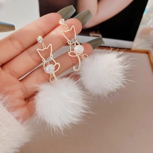 Korean Fashion Cute Metal Hollow Cats White Fluffy Hairball Drop Earrings Femme Jewelry Wedding Party Dangle Earrings for women