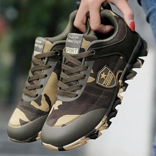 Fashion Casual Men Shoes Sweat-Absorbant Mens Sneakers New Camouflage Non-slip Outdoor Couples Canvas Shoes Zapatillas Hombre
