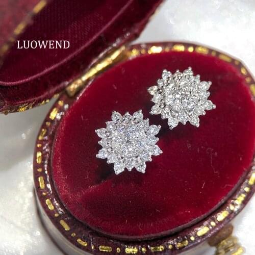 LUOWEND Real 18K Solid White Gold Stud Earrings Female Diamond Earring Snowflake Shape Engagement Party Jewelry Design