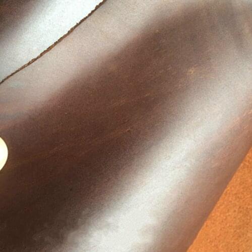 Red - brown oil wax mad horse Paper Pieces of handmade diy production of leather wallet leather material of the first layer