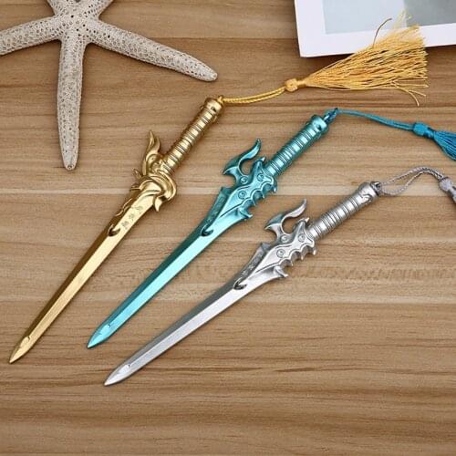 0.5mm Creative The King Hero Sword Gel Ink Pen Promotional Gift Stationery School & Office Supply