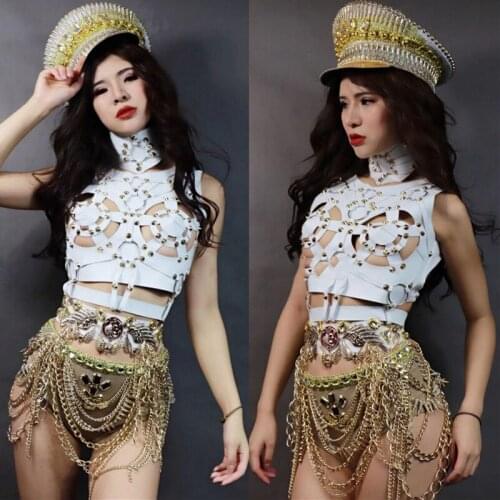 Nightclub Dj Ds Stage Performance Clothes Gogo Dancer White Tops Chain Shorts Female Singer Pole/Jazz Dancing Clothing DWY5967