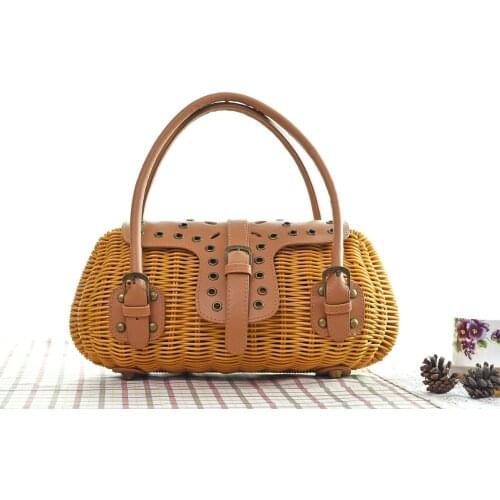 Women Belt Solid Straw Bags Fashion Hand-made Women Shoulder Bags Beach Rattan Straw Girl Portable