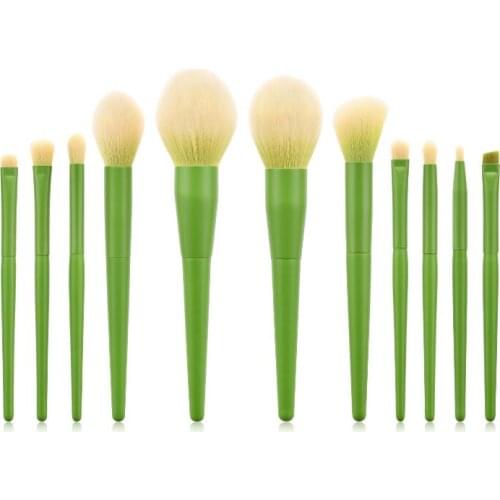 Makeup tools green color 11pcs makeup brush sets with wooden handle and aluminum tube nylon hair