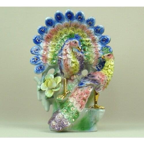 Beautiful Porcelain Peacock Couple Statue Eastern Ceramics Phoenix Sculpture Ornament Handicraft for Home Decor and Wedding Gift