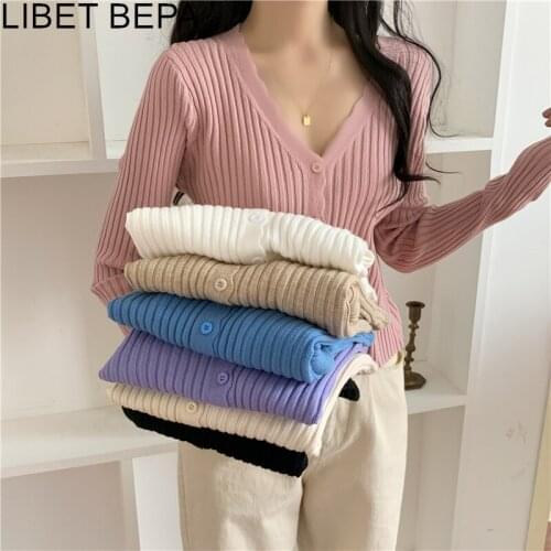New 2021 Womens Autumn Winter Sweaters 7 Colors V-Neck Buttons Cardigans Knitwear Vintage Elegant Wild Lady Short Tops SWC9014