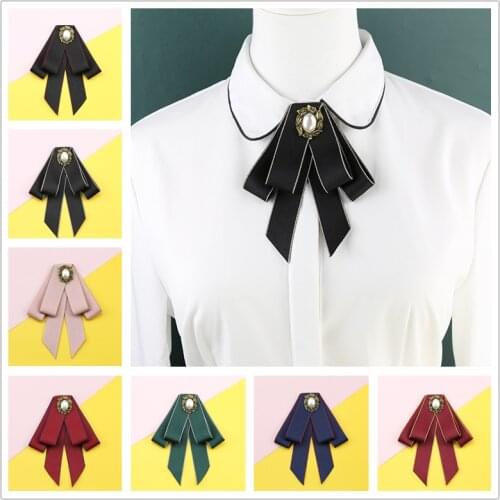 Fashion Bowties Bows Tie Brooch Fabric Crystal Pins Brooches Corsage Butterfly Blouse Accessories Pin Lapel for Women Butterfly