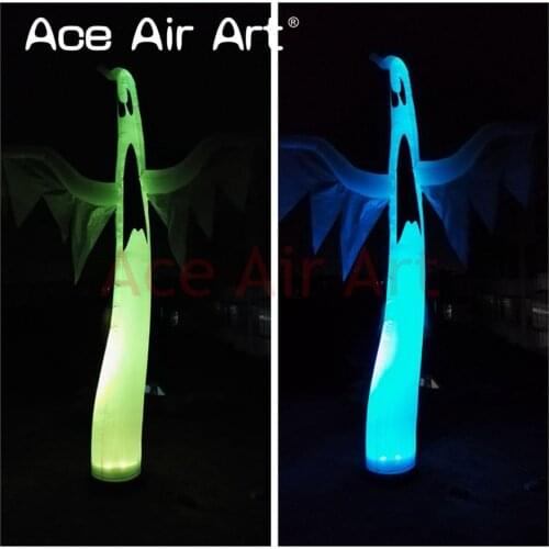 Portable Halloween yard led decoration inflatable ghost replica with base of 4 wheels and air blower